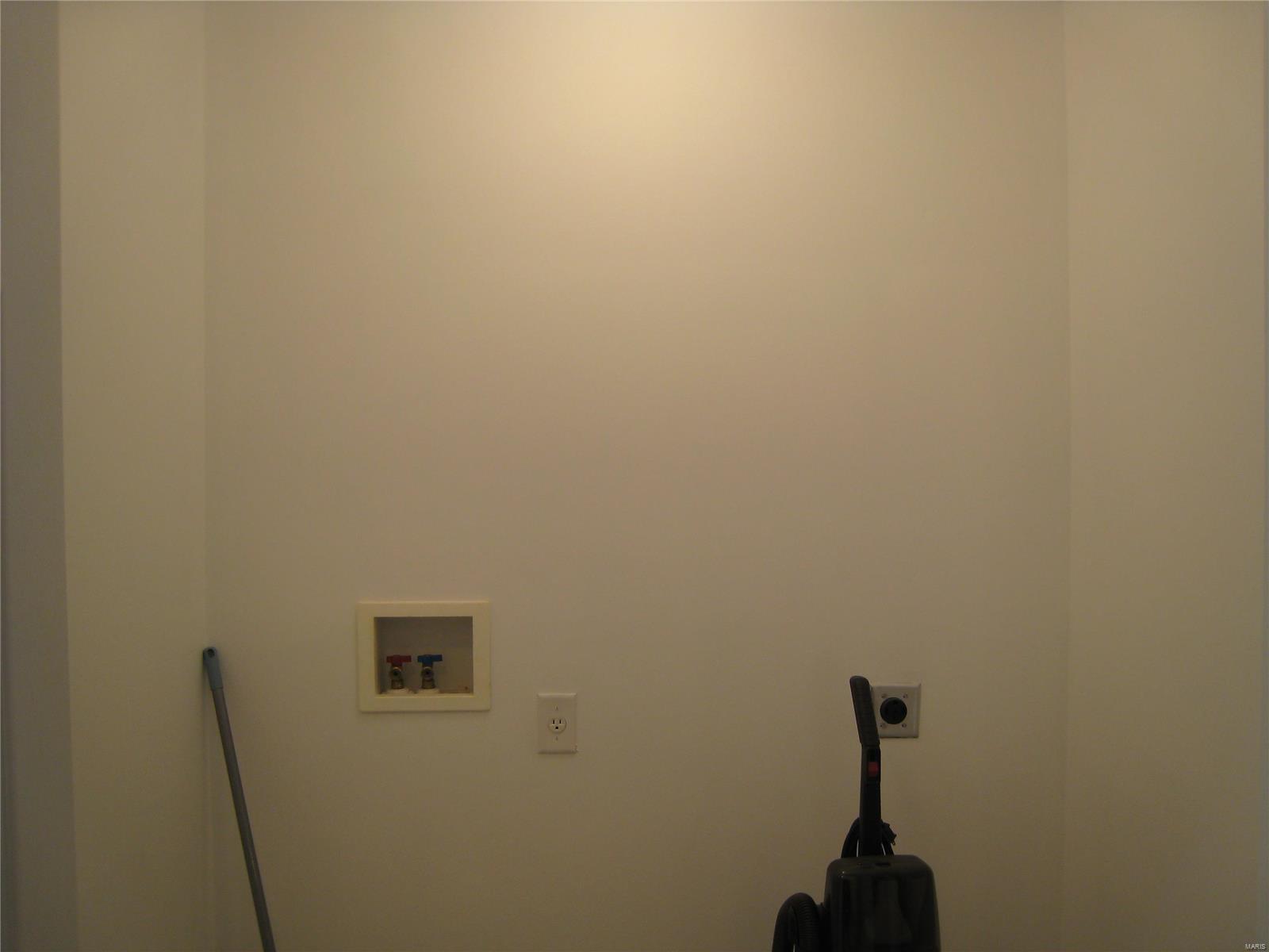 Estates At Parkview - Residential