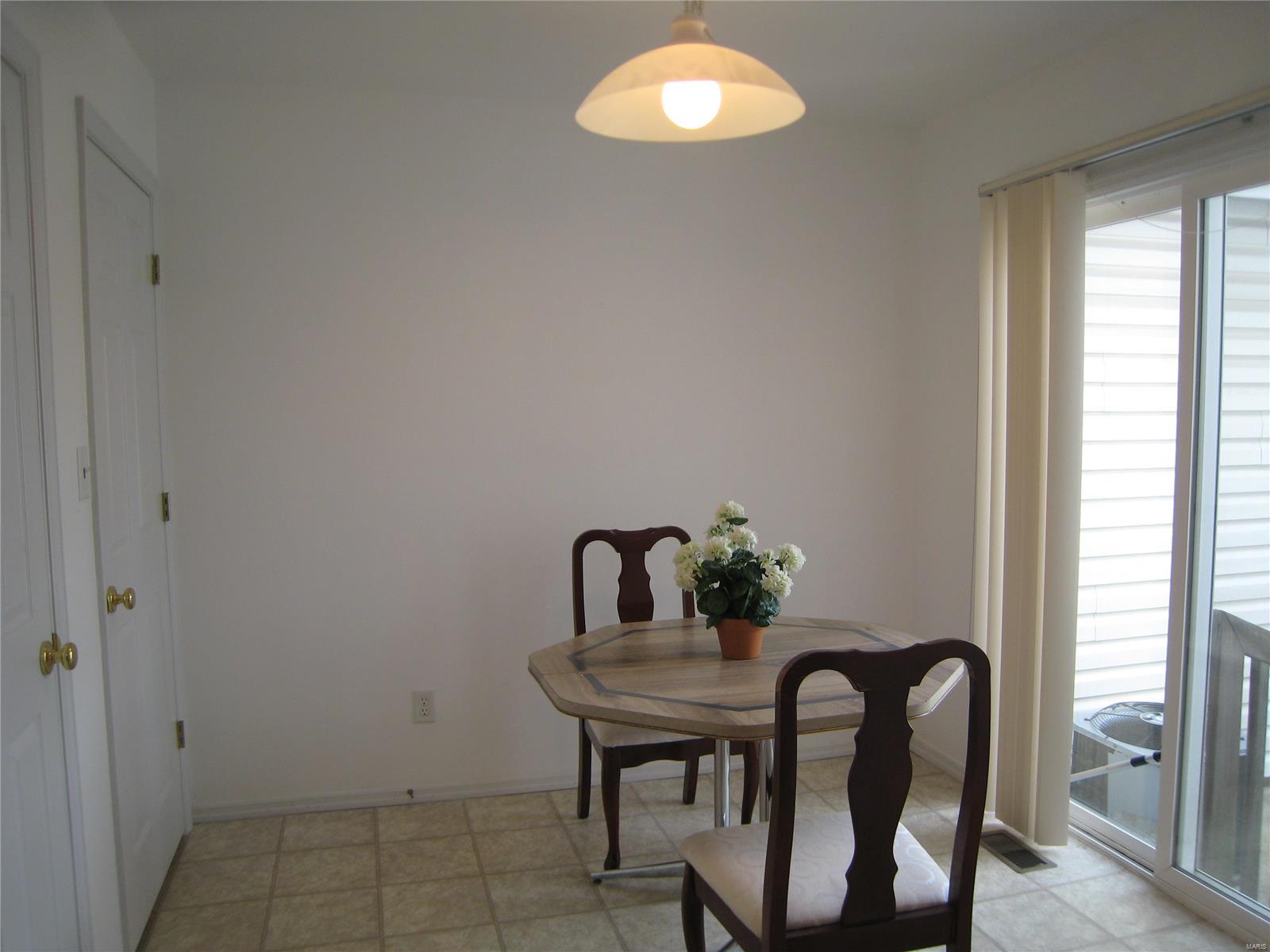 Estates At Parkview - Residential