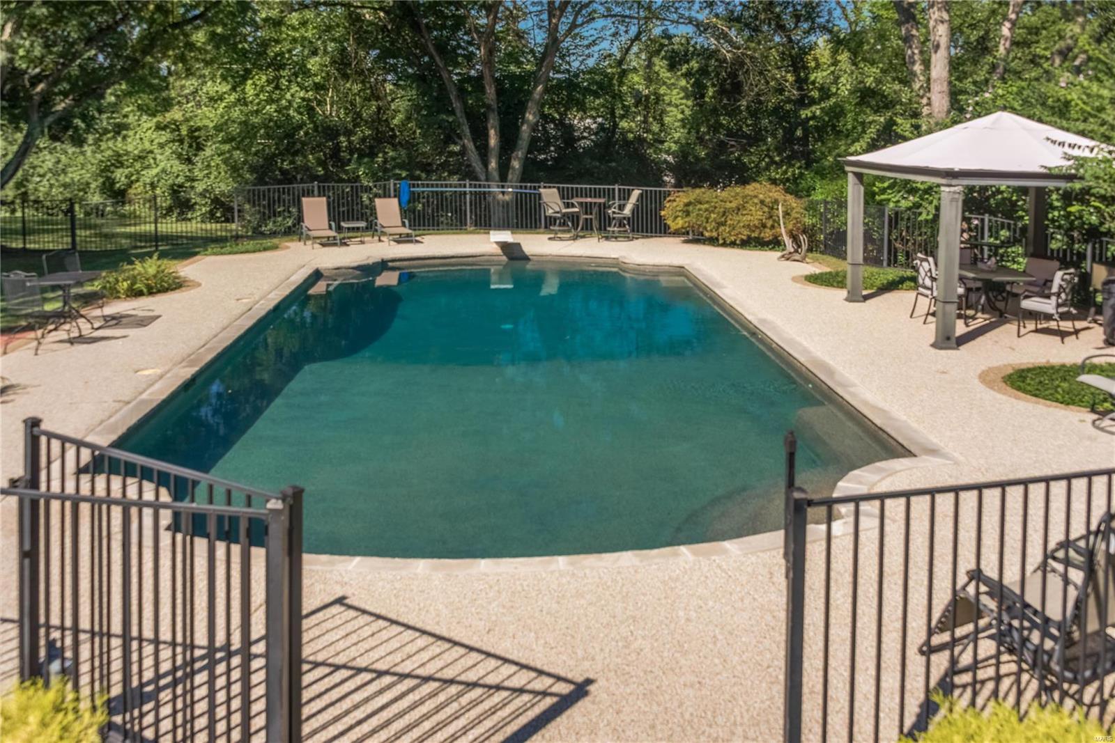 West Ladue - Residential