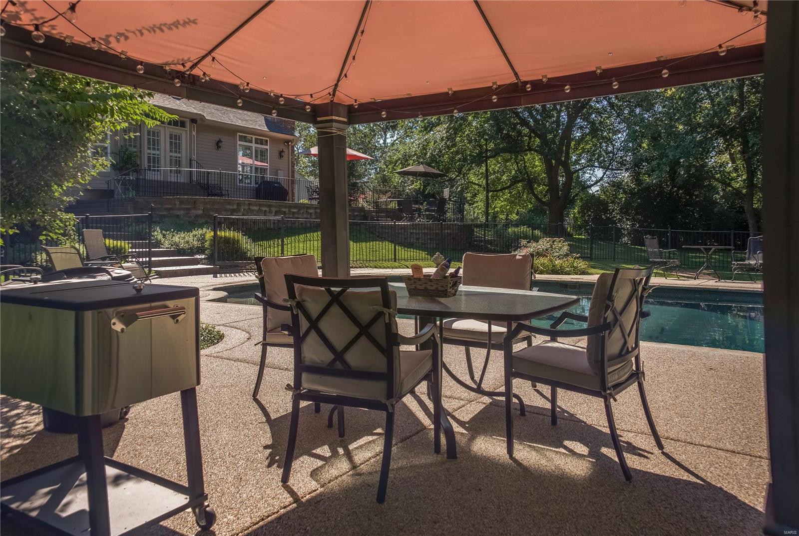 West Ladue - Residential