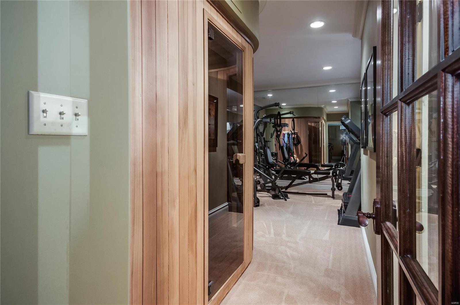 West Ladue - Residential