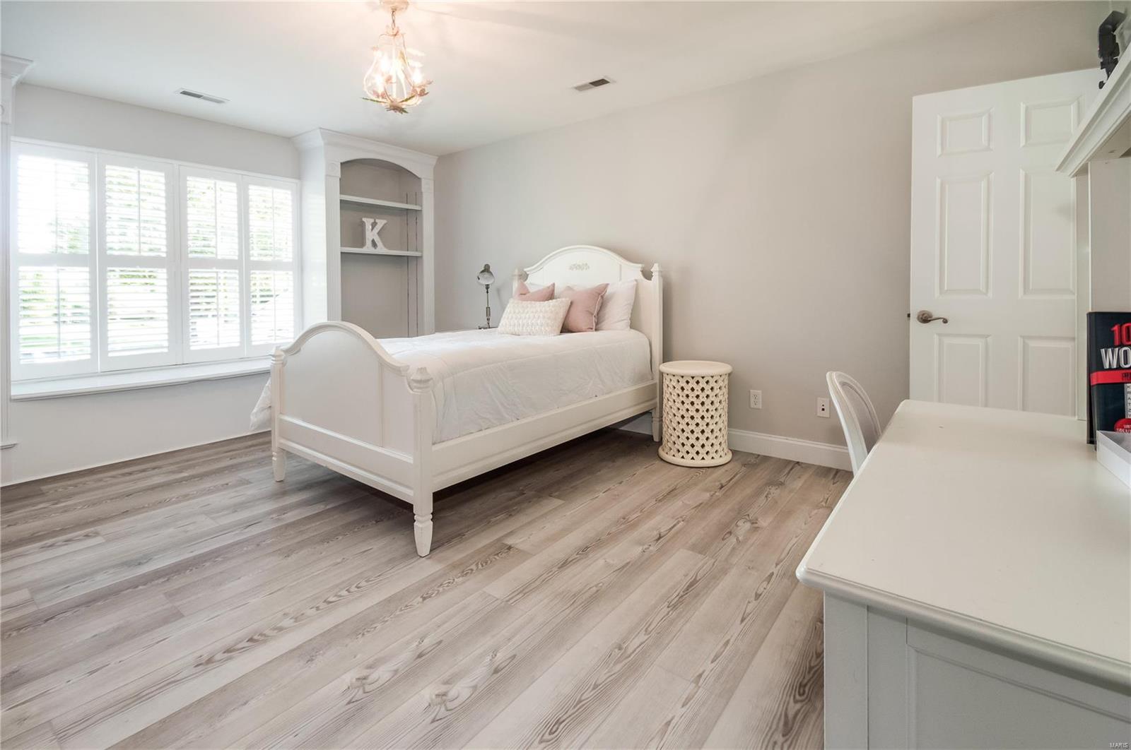 West Ladue - Residential