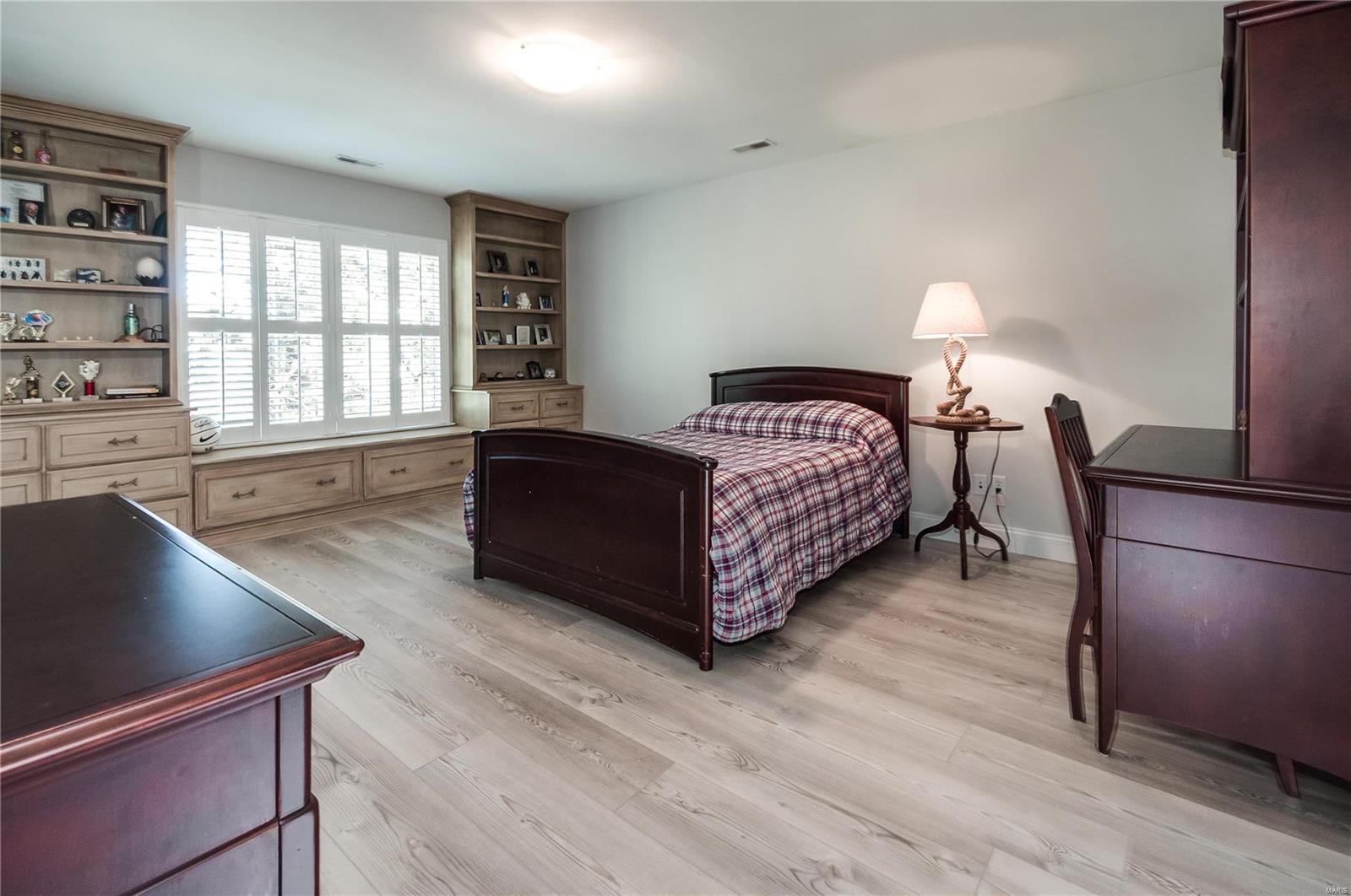 West Ladue - Residential