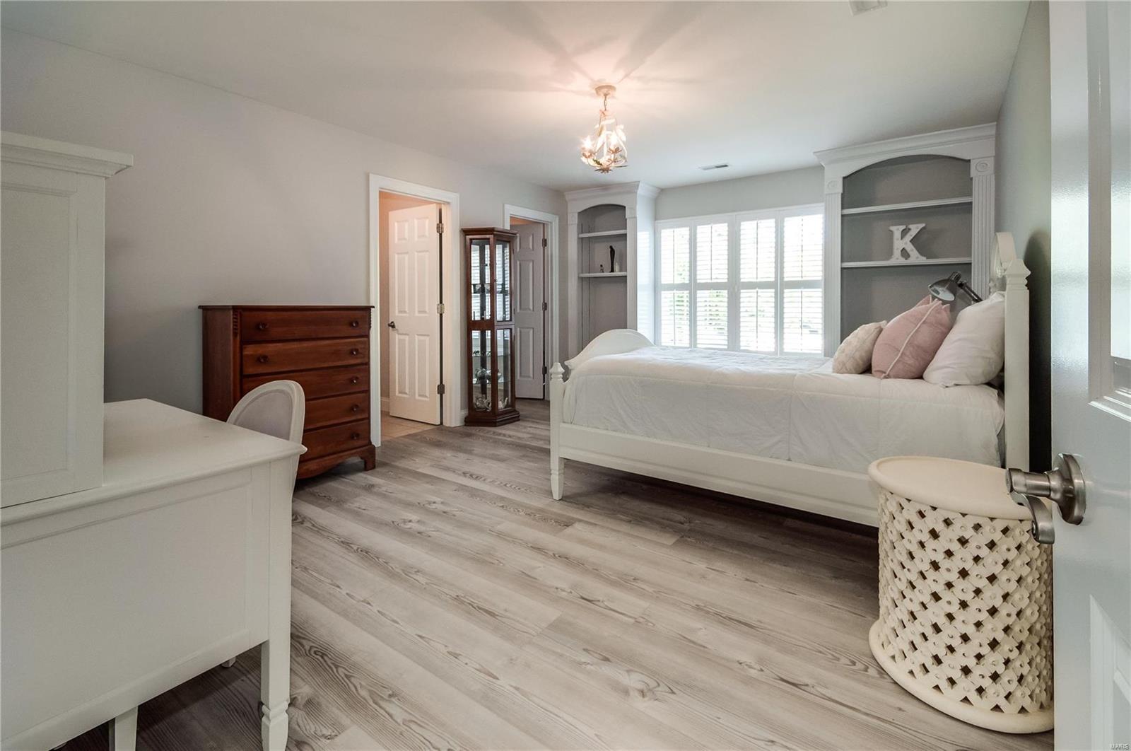 West Ladue - Residential