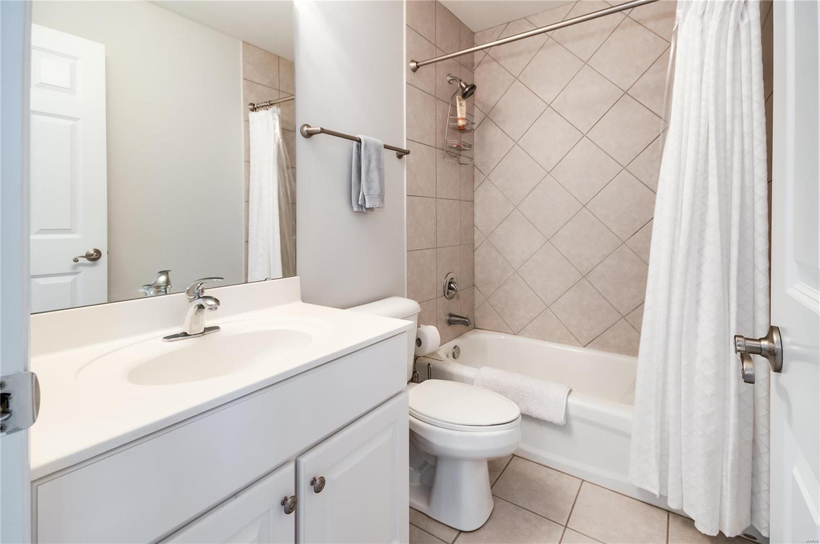 West Ladue - Residential