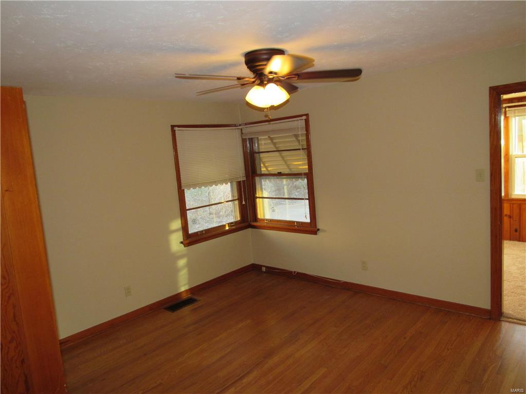 Von Phuls Add - Residential Lease