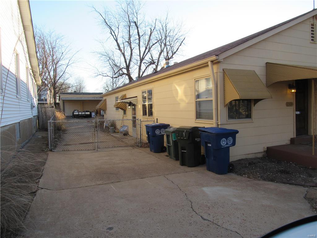 Von Phuls Add - Residential Lease