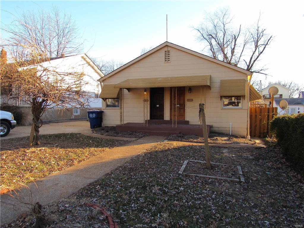 Von Phuls Add - Residential Lease