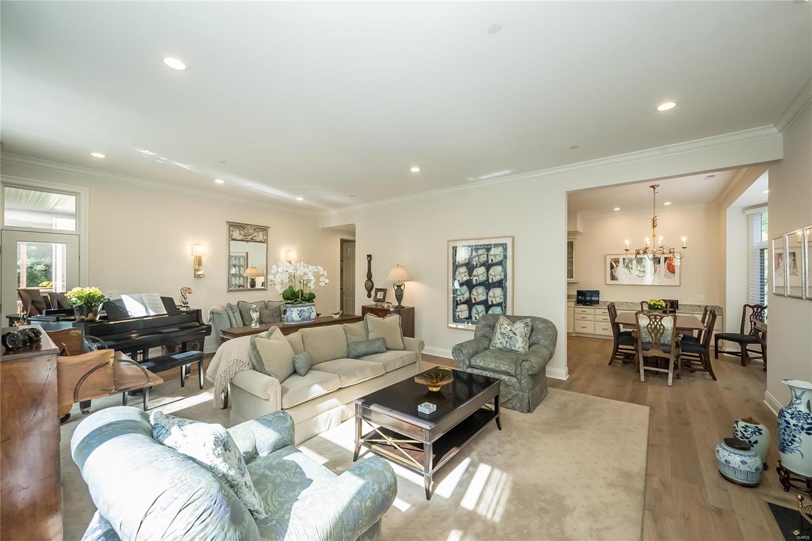 325 N. Meramec A Condo - Residential