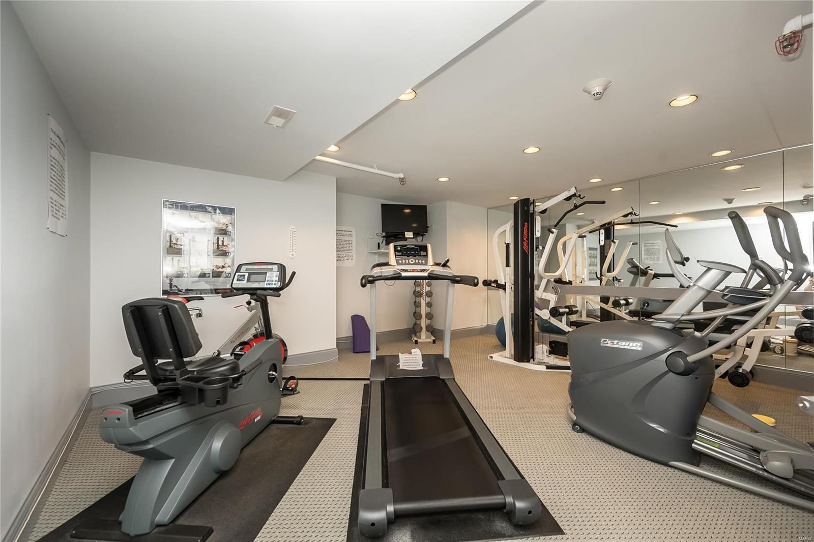 325 N. Meramec A Condo - Residential