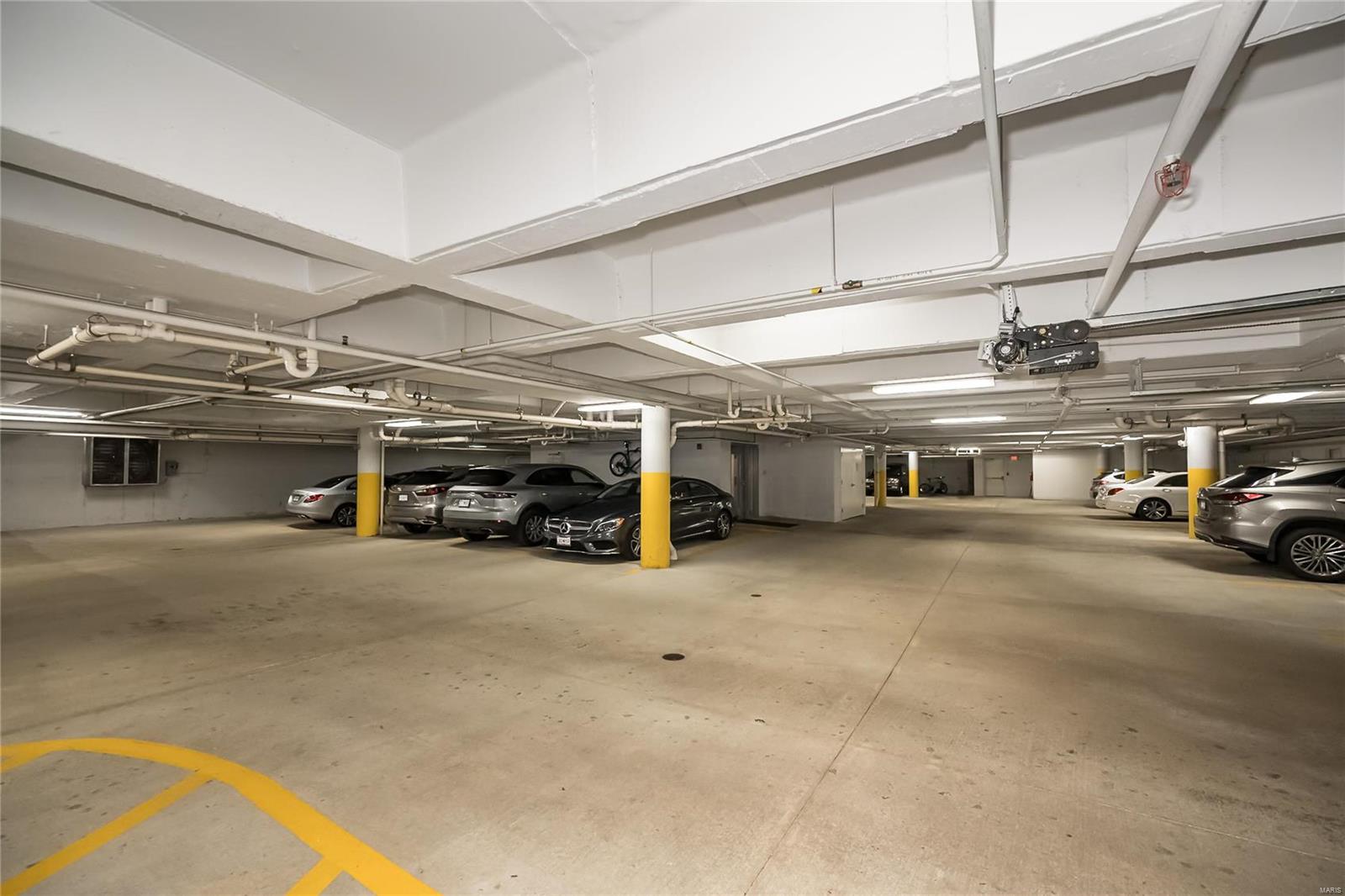 325 N. Meramec A Condo - Residential