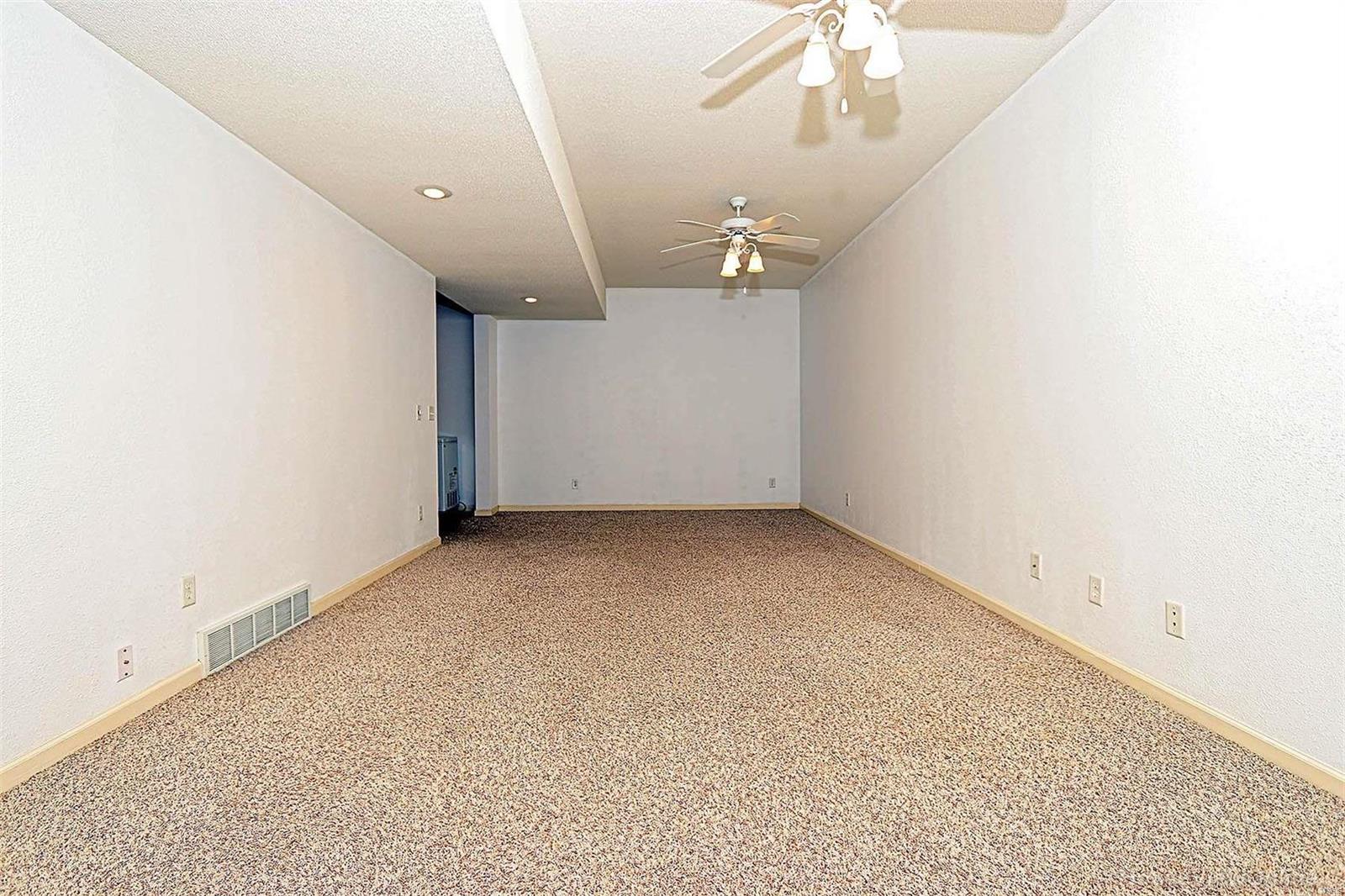 Melrose Place Iii - Residential