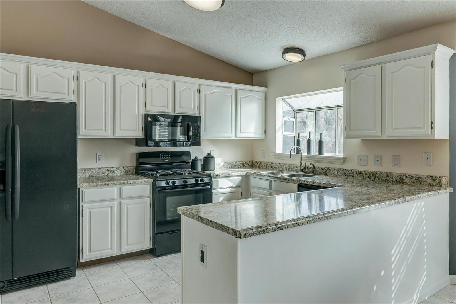 Hawks View Estates 2 - Residential