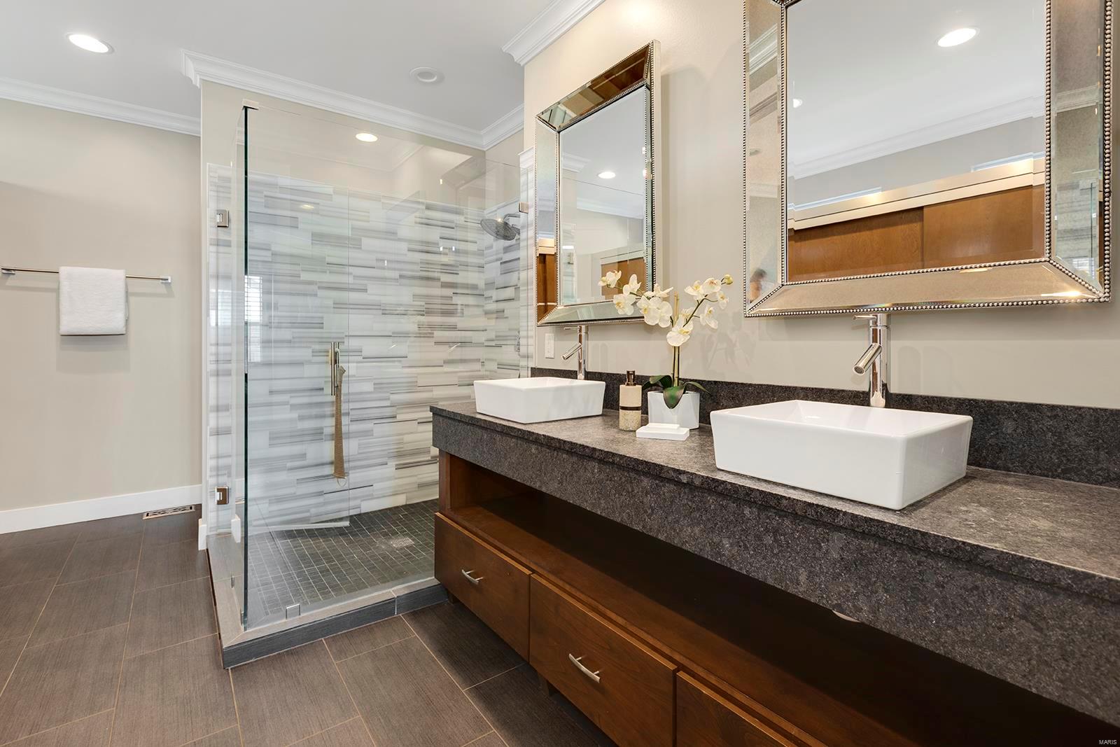 Heeges Theodore - Residential