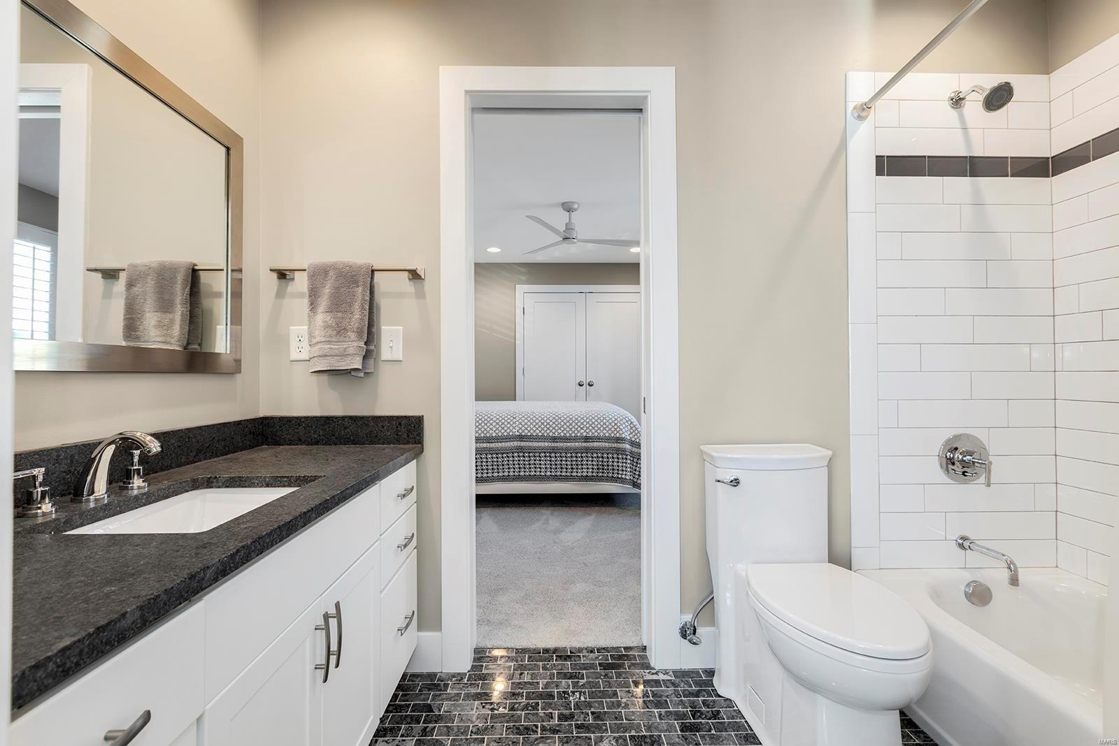 Heeges Theodore - Residential