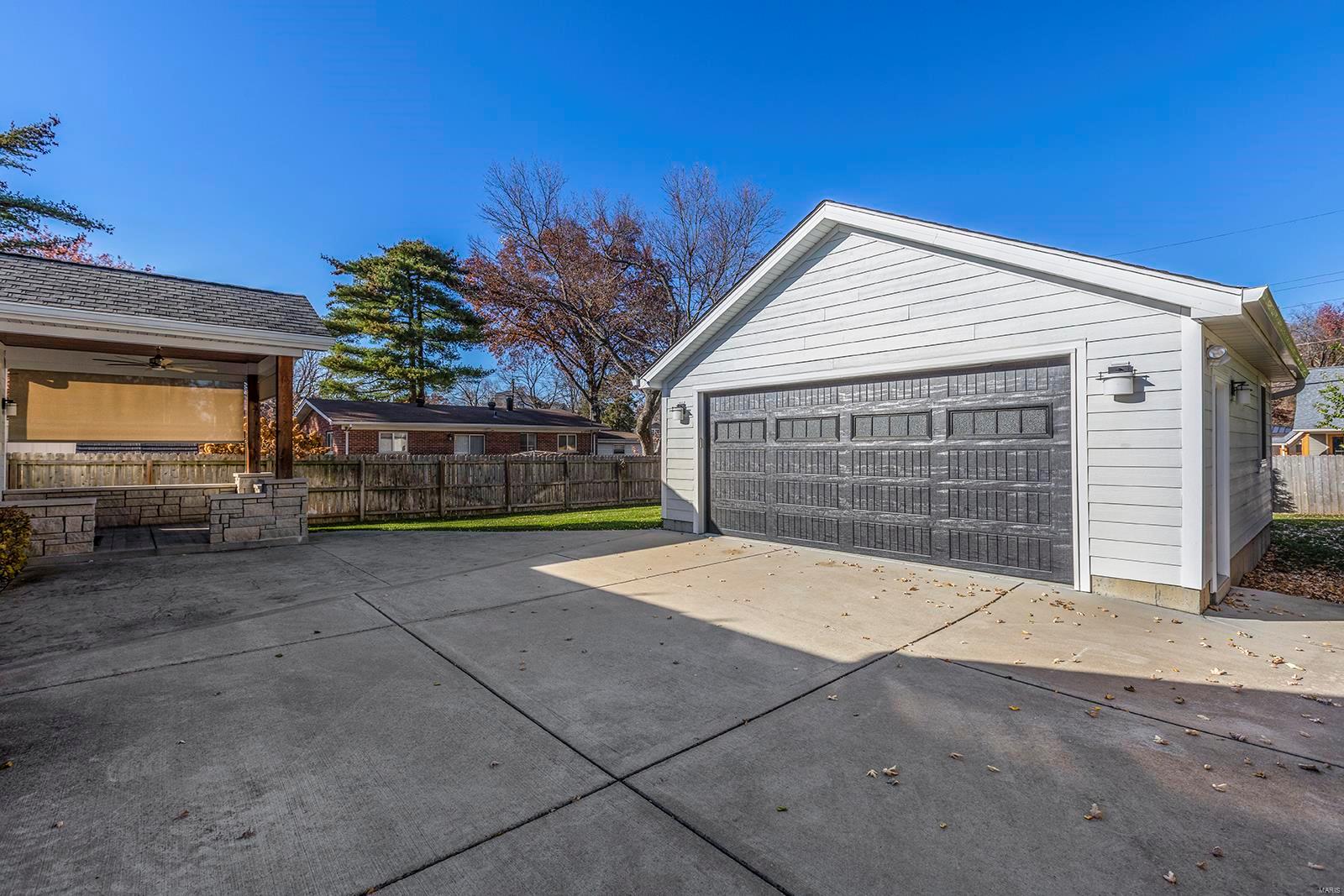 Heeges Theodore - Residential