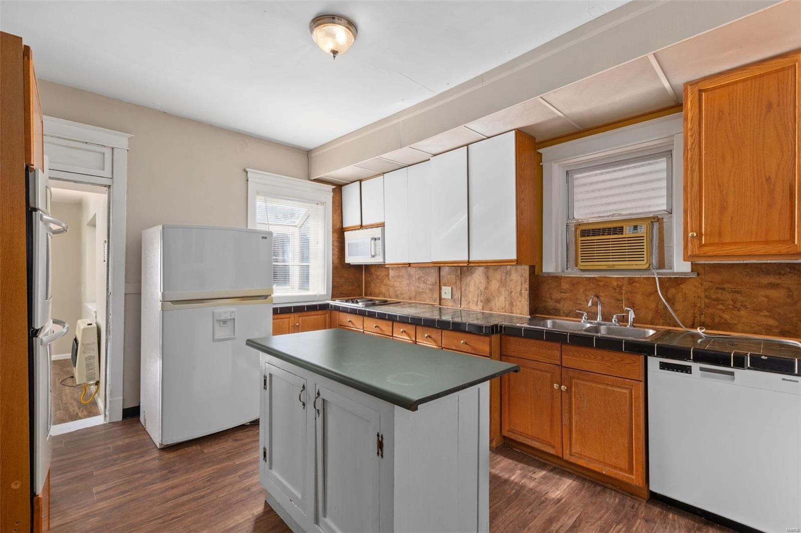 Switzer Add - Residential Income
