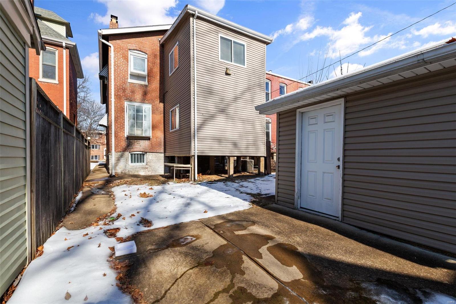 Switzer Add - Residential Income