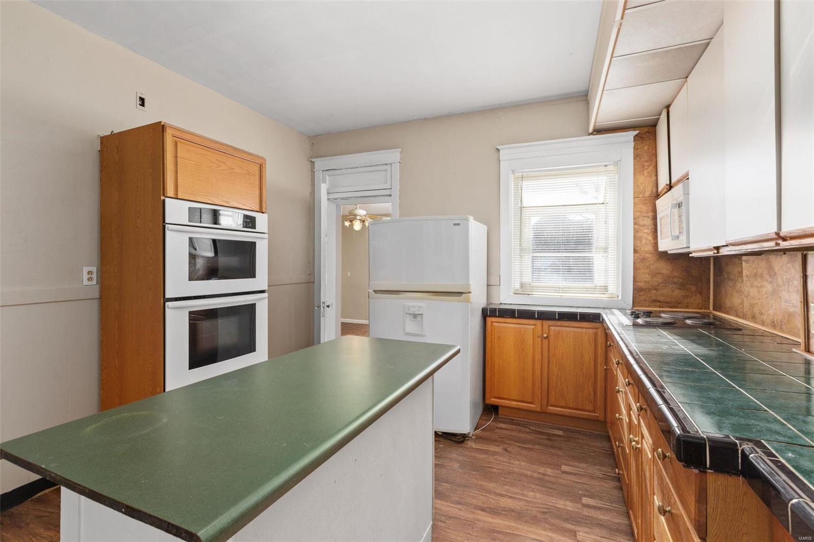 Switzer Add - Residential Income