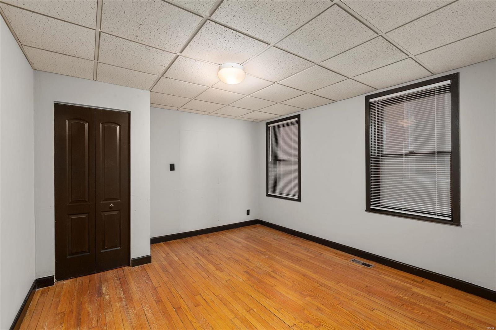Switzer Add - Residential Income