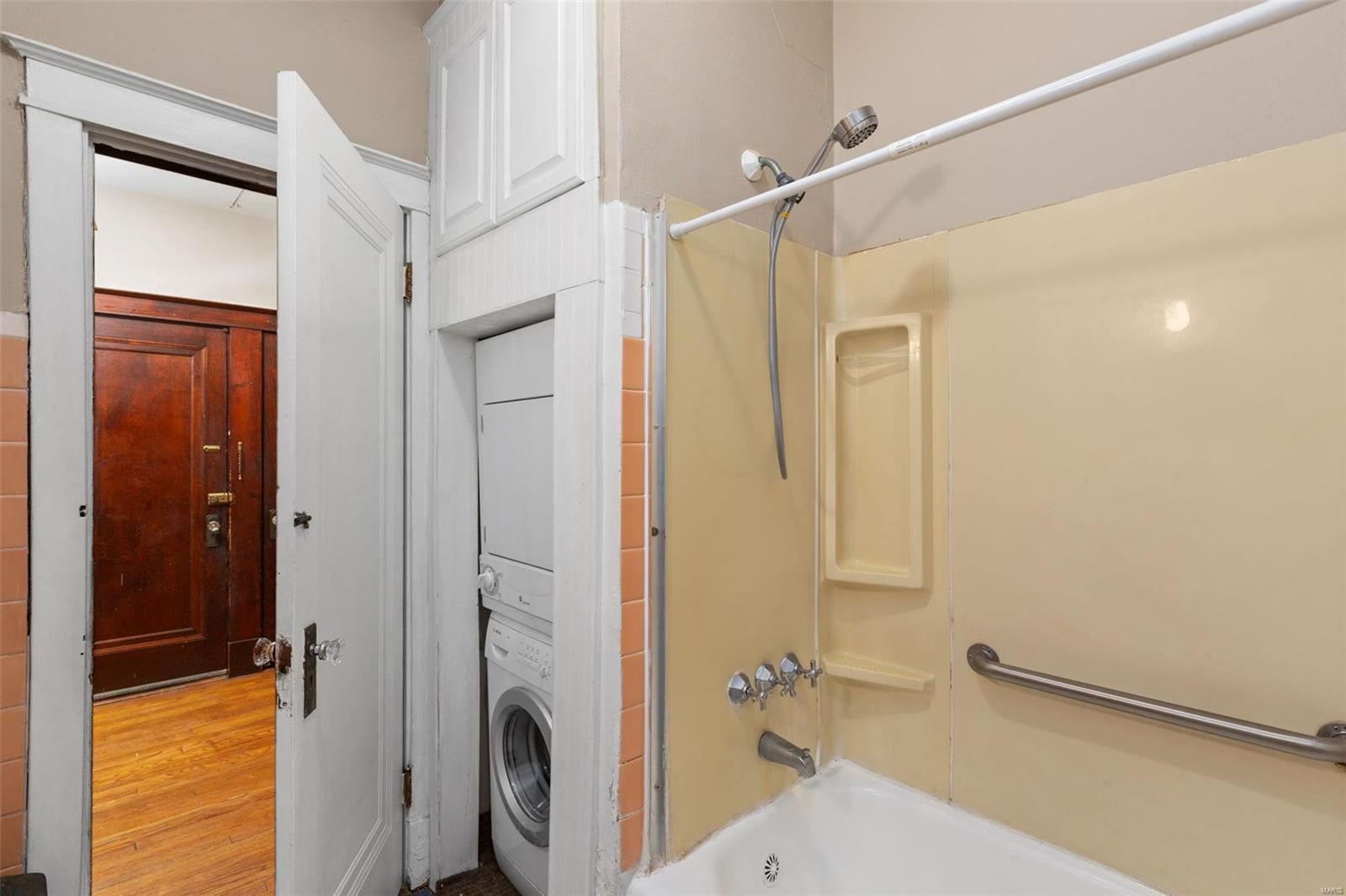 Switzer Add - Residential Income