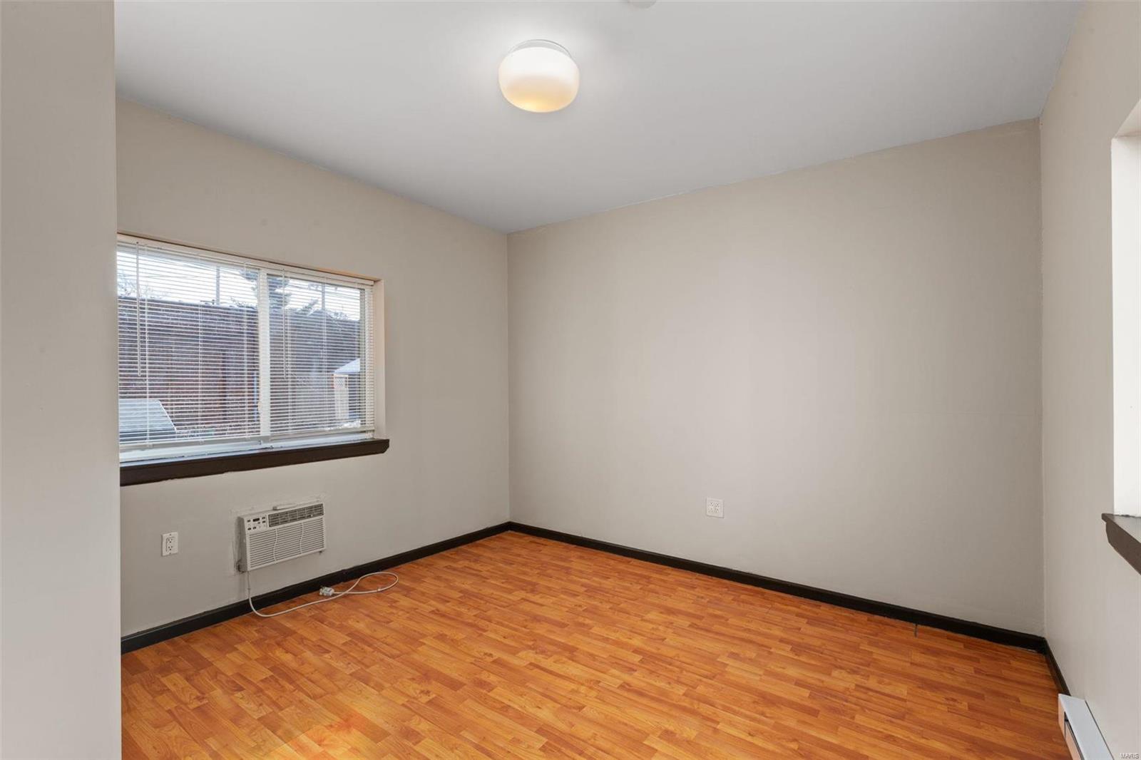 Switzer Add - Residential Income