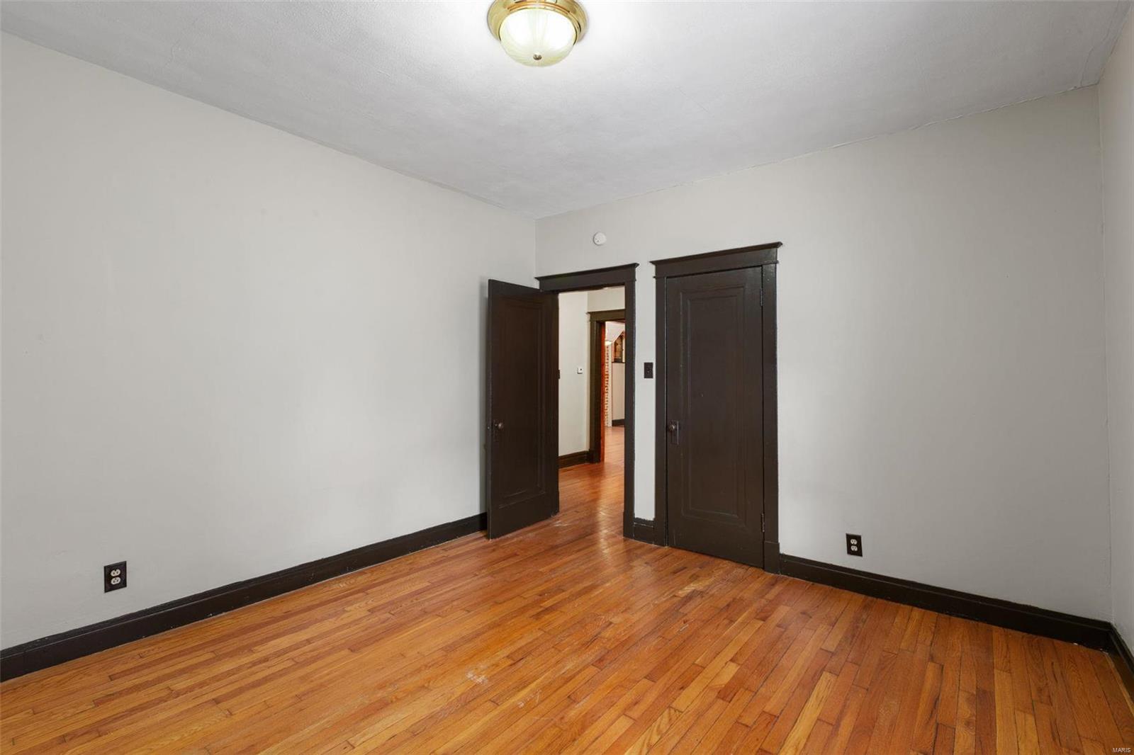 Switzer Add - Residential Income