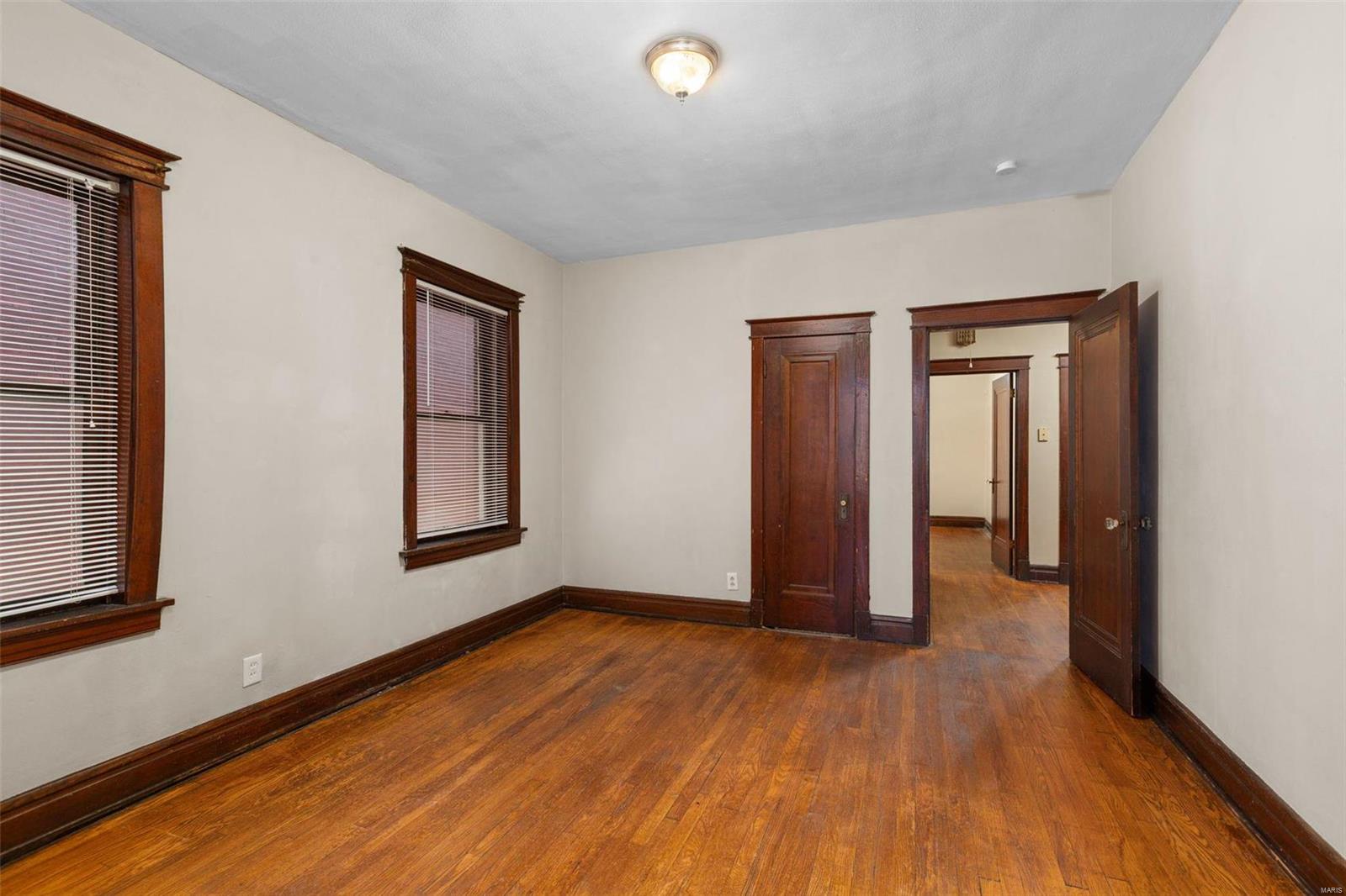 Switzer Add - Residential Income