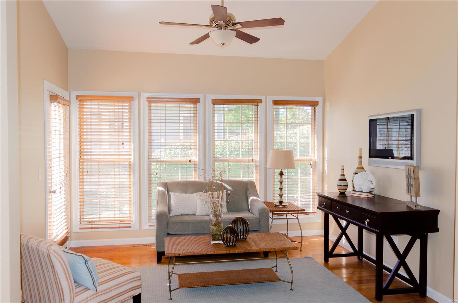 Whitmoor Villas #18 - Residential