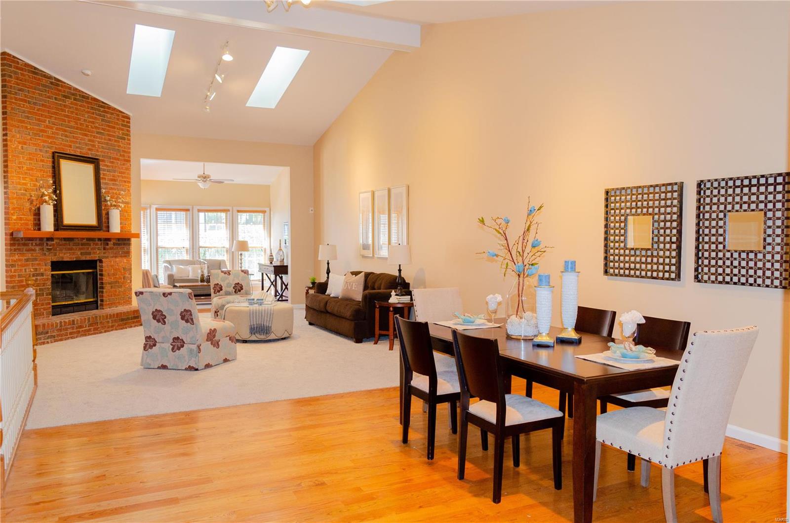 Whitmoor Villas #18 - Residential