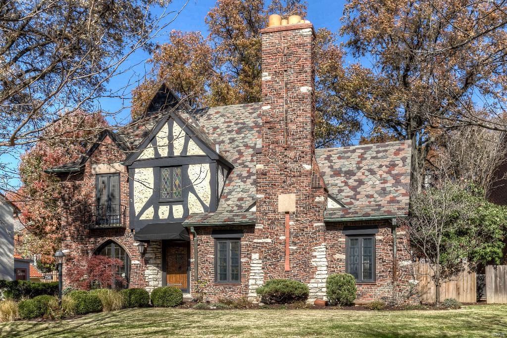 Davis Place - Residential Lease