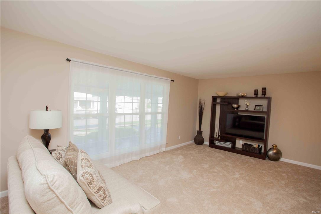 Lake James Manor 2 - Residential