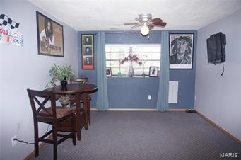 Shelley Manor 02 - Residential