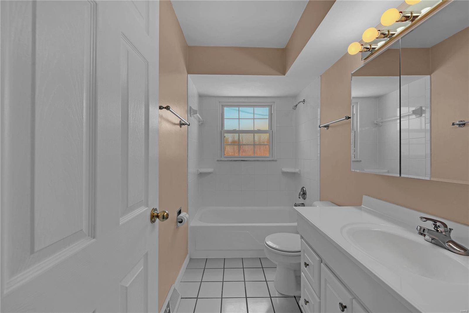 Candleberry Condo - Residential