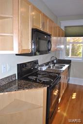 Forest Park Condo - Residential