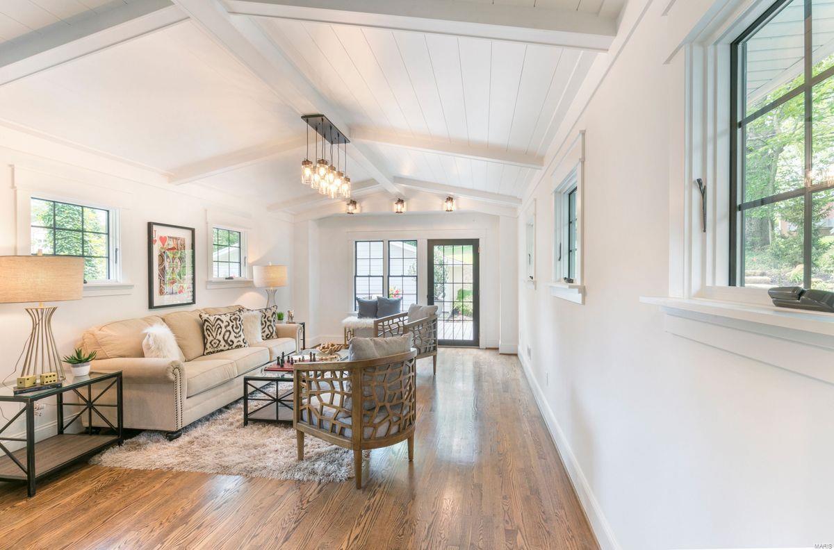 Sec 10 Township 44 R 5 - Residential