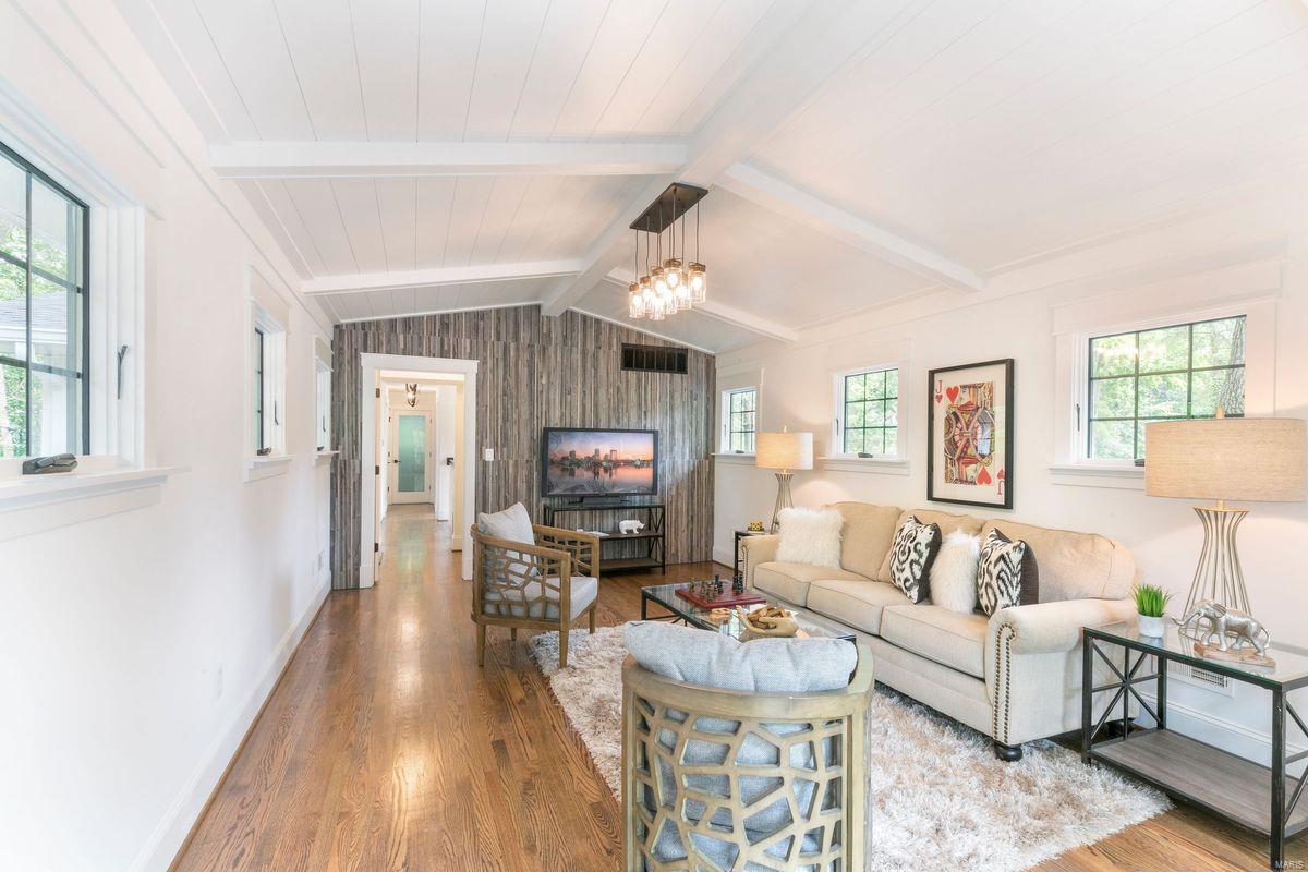 Sec 10 Township 44 R 5 - Residential