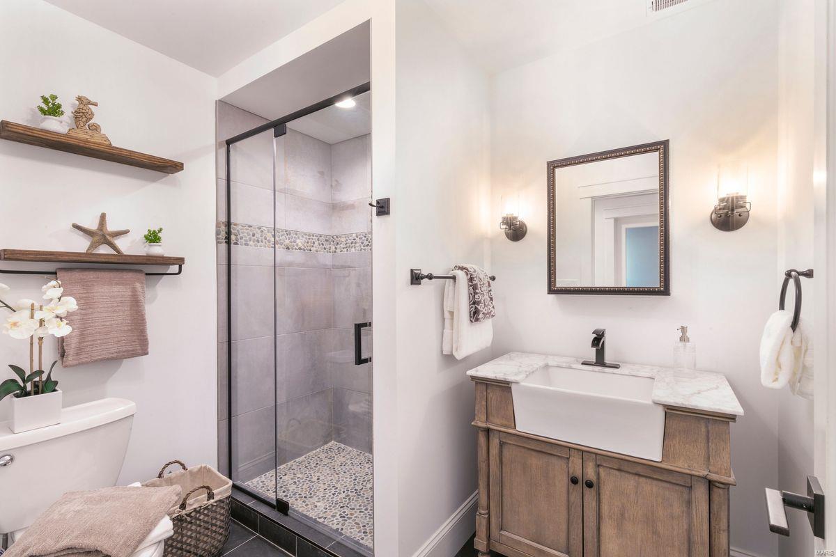 Sec 10 Township 44 R 5 - Residential