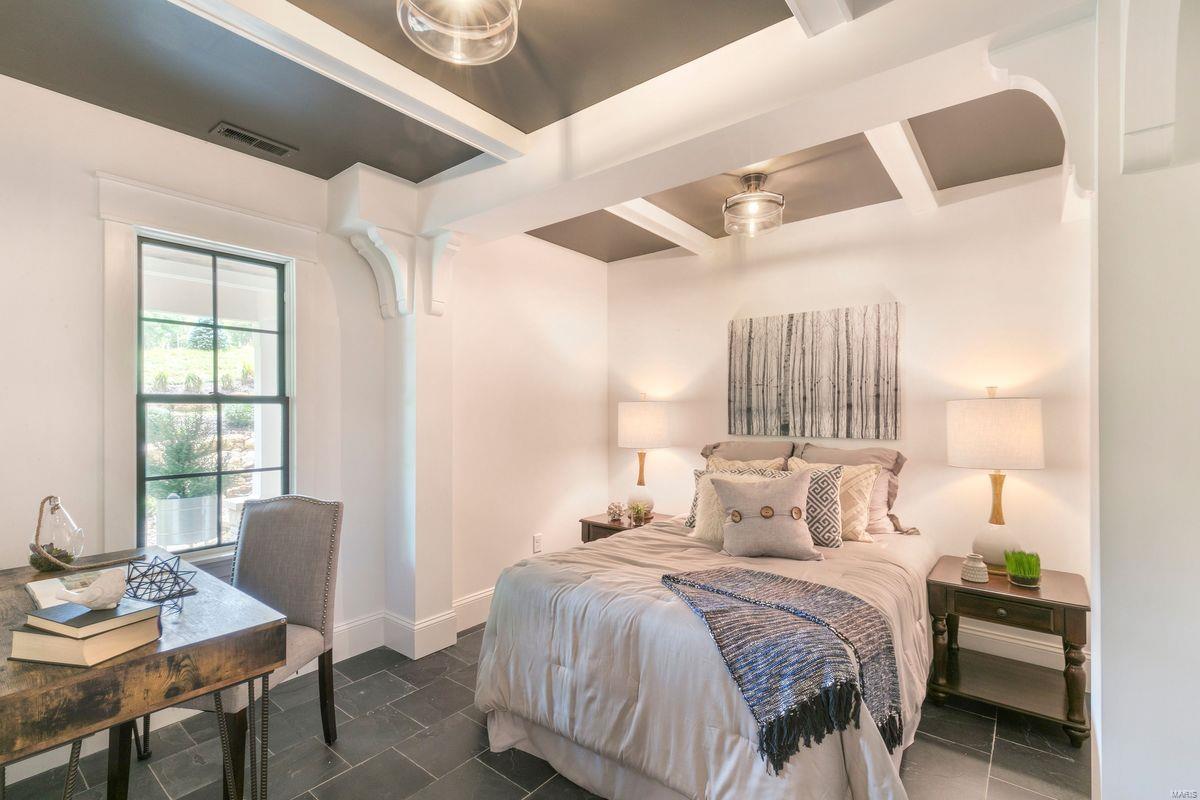 Sec 10 Township 44 R 5 - Residential