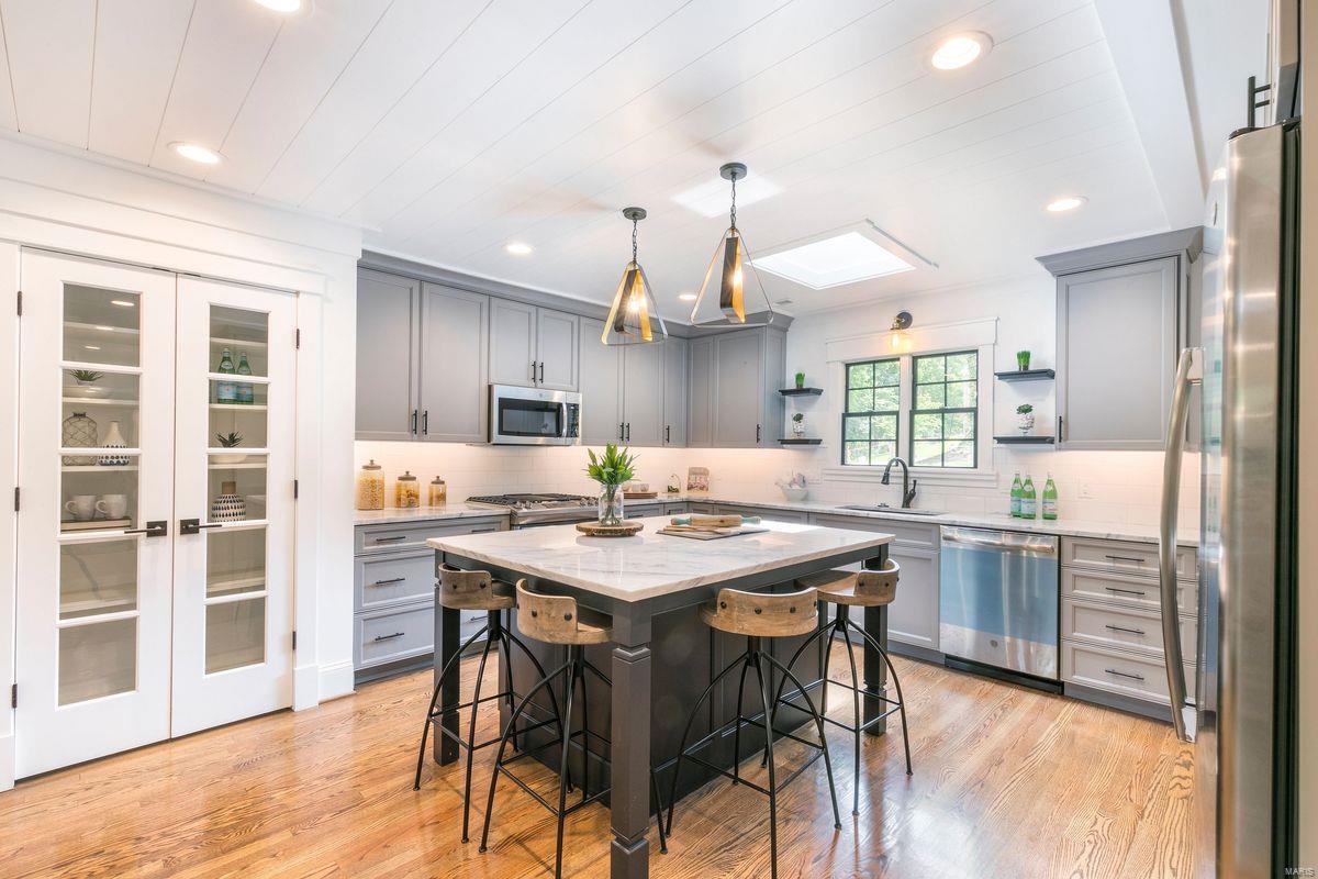 Sec 10 Township 44 R 5 - Residential