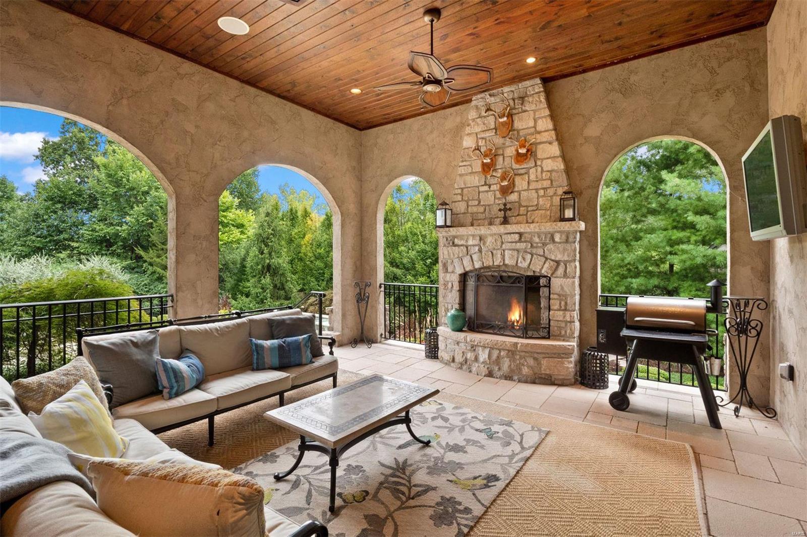 Vandiver Place - Residential