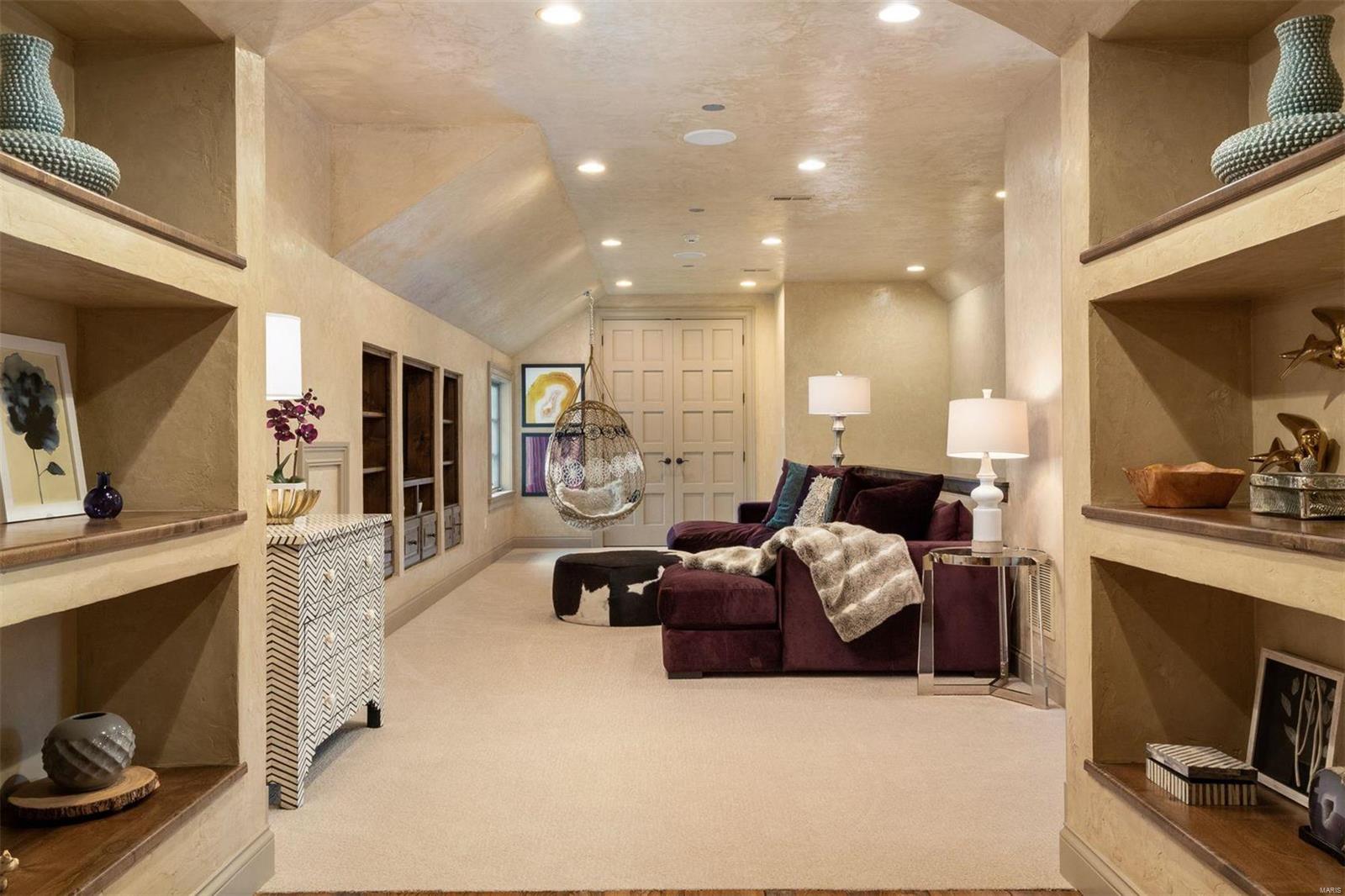 Vandiver Place - Residential