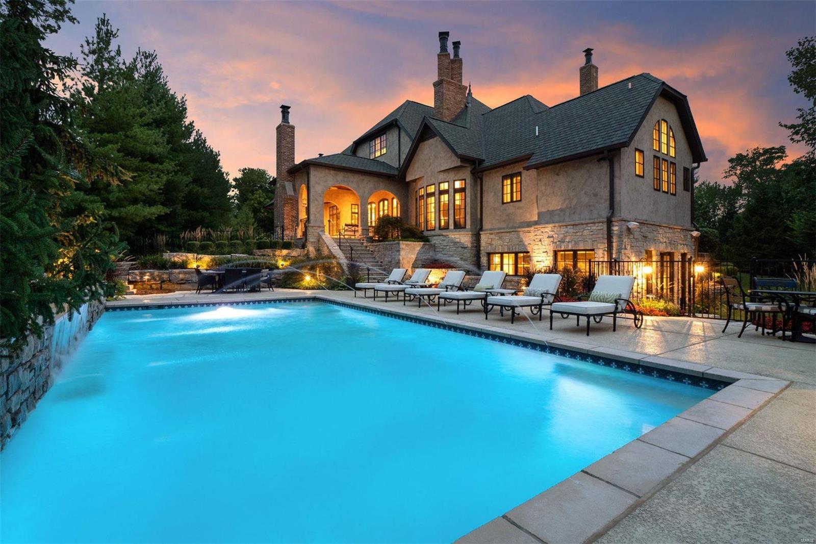 Vandiver Place - Residential