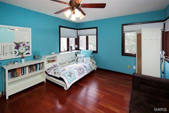 Cher El Lane - Residential