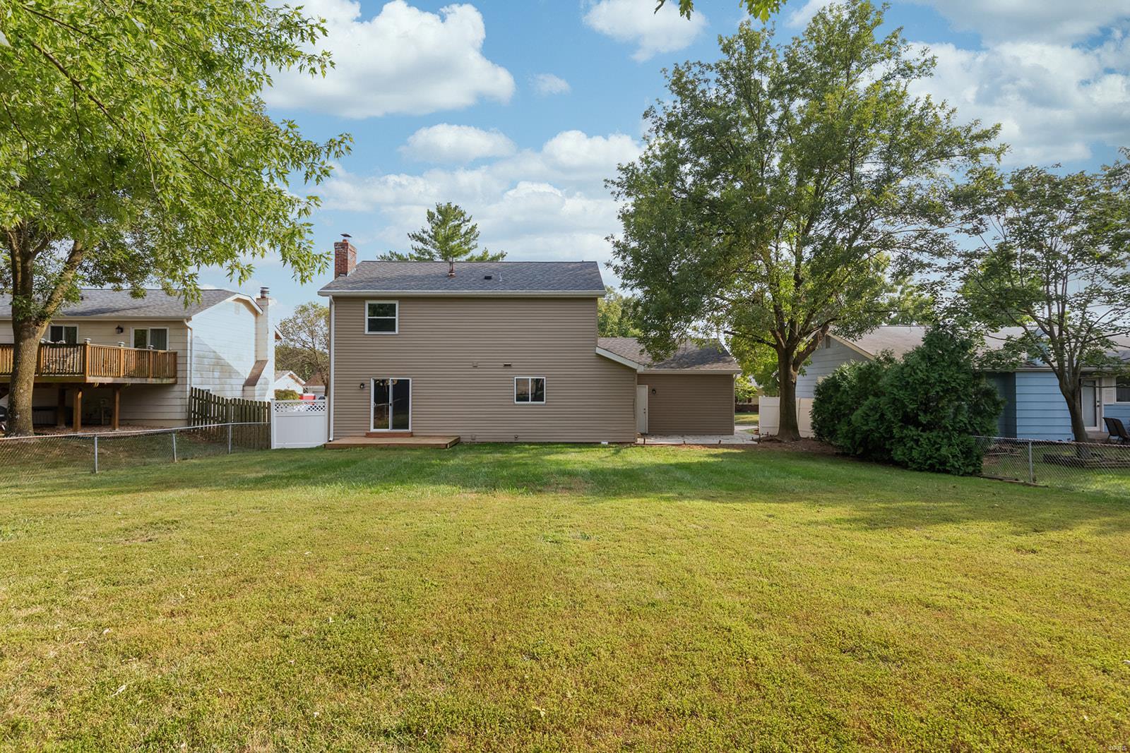 Shadowoak 3 - Residential