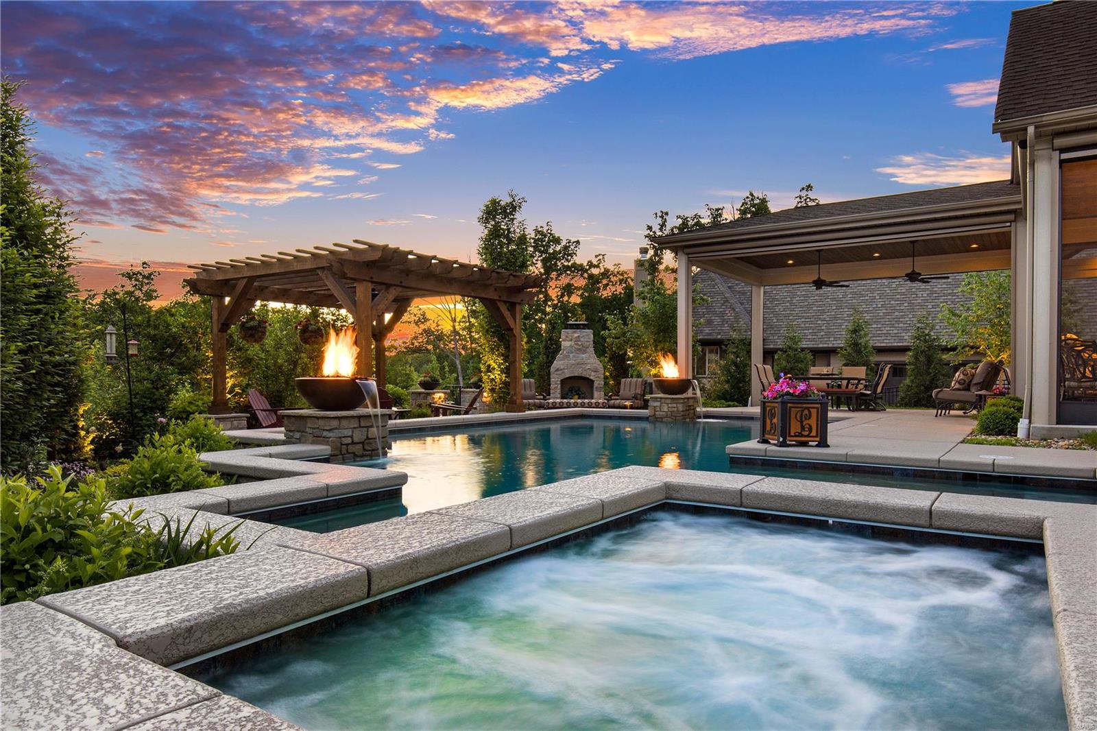 Fox Hill Farms - Residential