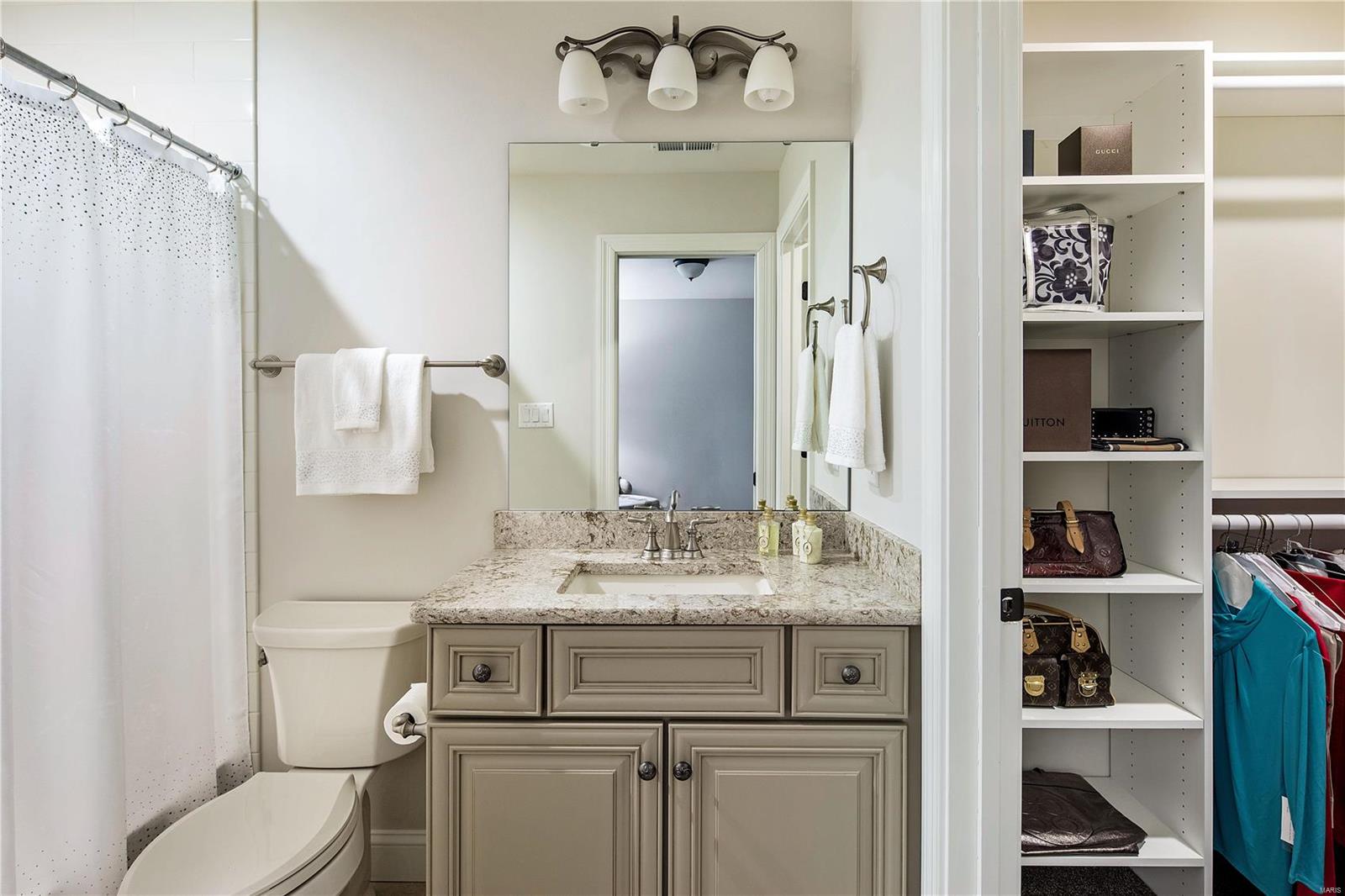 Fox Hill Farms - Residential