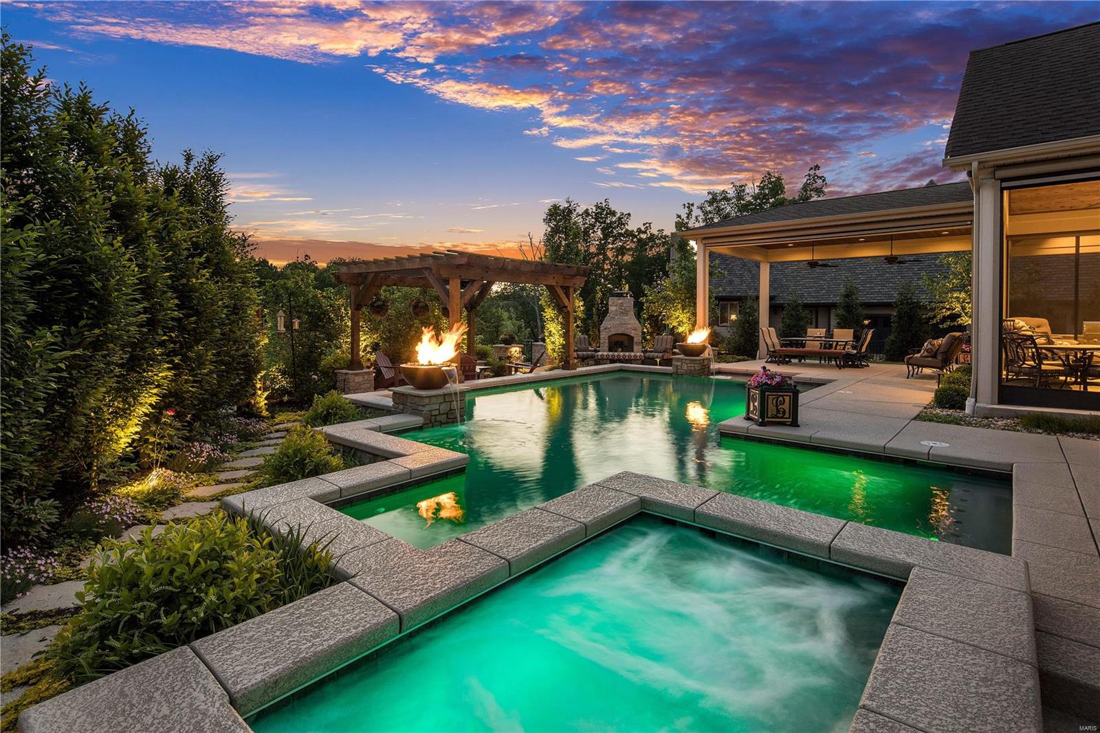 Fox Hill Farms - Residential