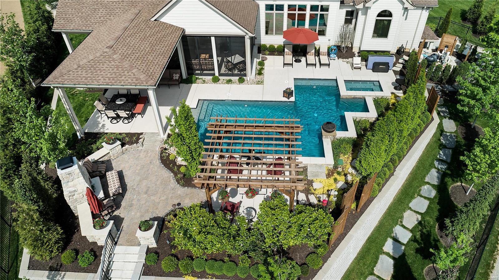 Fox Hill Farms - Residential