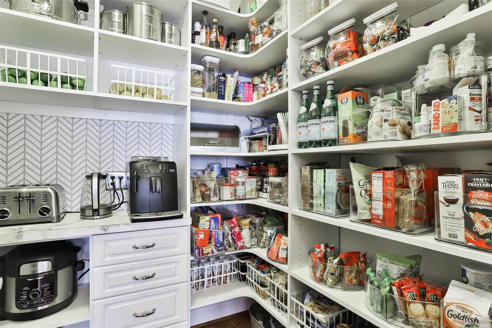 Singleton - Residential